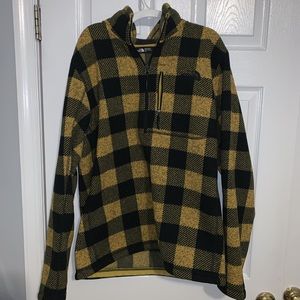 Men’s plaid sweater